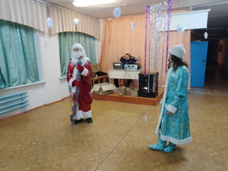«Пусть праздник всем подарит чудо ".